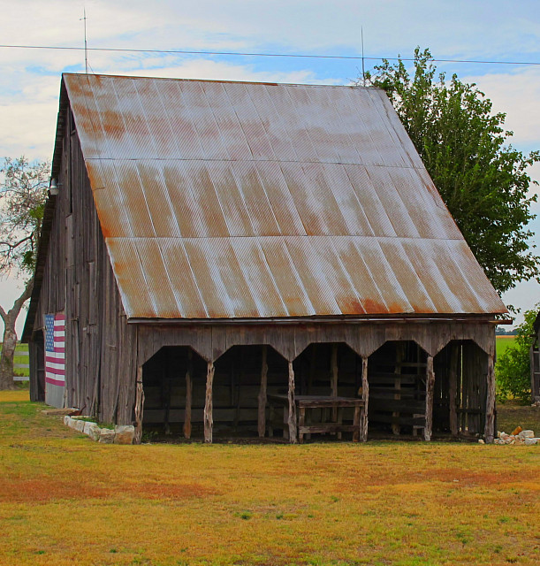 historic texas barn